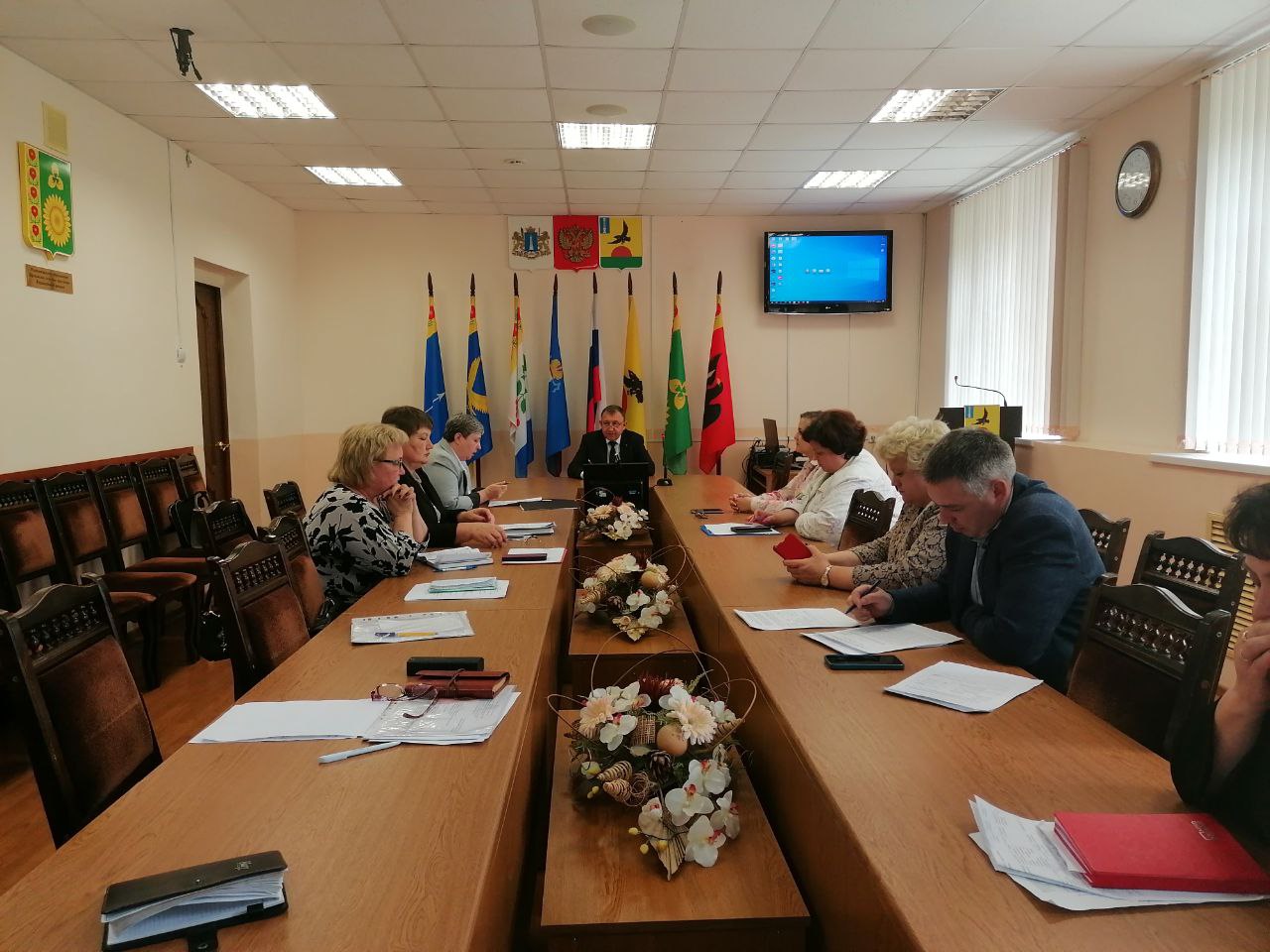 13.05.2025 года  в малом зале Администрации муниципального образования «Радищевский район» Ульяновской области состоялось   заседание  Координационного совета по охране прав и социальных гарантий несовершеннолетних детей.