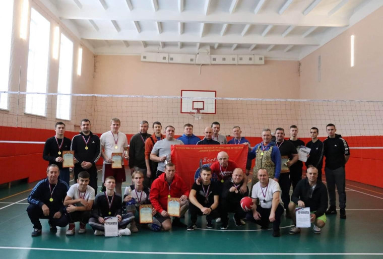 В Радищево прошёл традиционный районный турнир по волейболу. В Радищево прошёл традиционный районный турнир по волейболу.